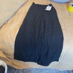 NWT FINDERS KEEPERS unravel pant in black L/ 8-10
